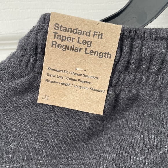 Nike Joggers - Picture 3 of 4